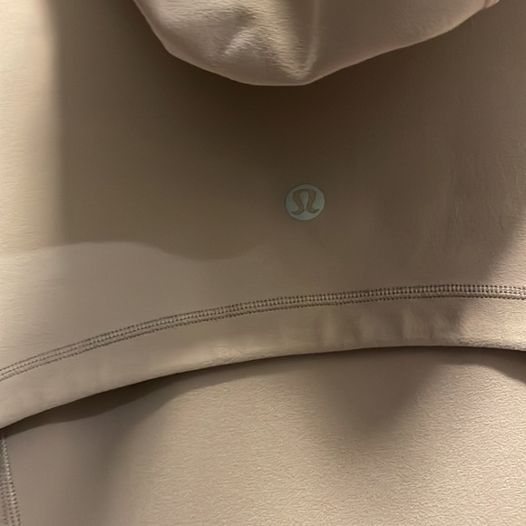 Lululemon define - Picture 4 of 5